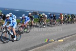 Het peloton aan de kust (3) (523x)