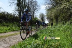 Alexandre Geniez (FDJ) op de ribin in Milizac (482x)