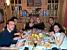 Manger 'Chez Cl&eacute;ment': Krzysziek, C&eacute;dric, Isabelle, Aude, Pierre et Anne-C&eacute;cile (398x)