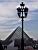 La pyramide du Louvre (414x)