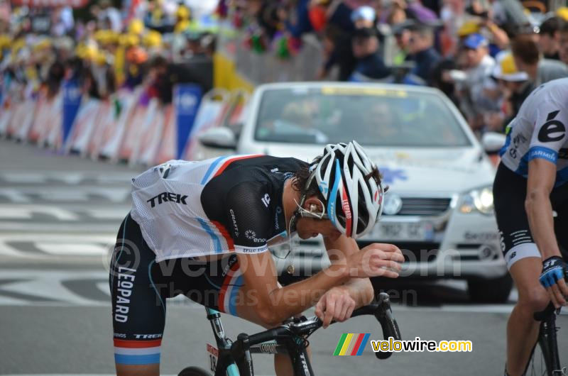 Fränk Schleck (Team Leopard-Trek) uitgeput