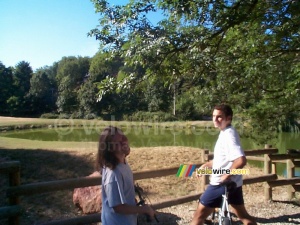 Cédric & Marie à côté d'un lac à Genas (391x)