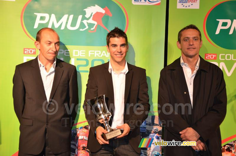 Tony Gallopin (Cofidis, beste jongere) met Christophe Agnolutto & Jacky Durand