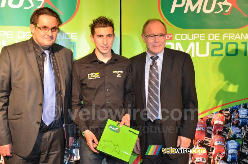 Romain Hardy (Bretagne-Schuller) met Jean-Luc Pernet & Roger Legeay