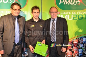 Romain Hardy (Bretagne-Schuller) with Jean-Luc Pernet & Roger Legeay (1111x)