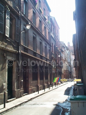 Toulouse - Une petite rue à Toulouse (462x)