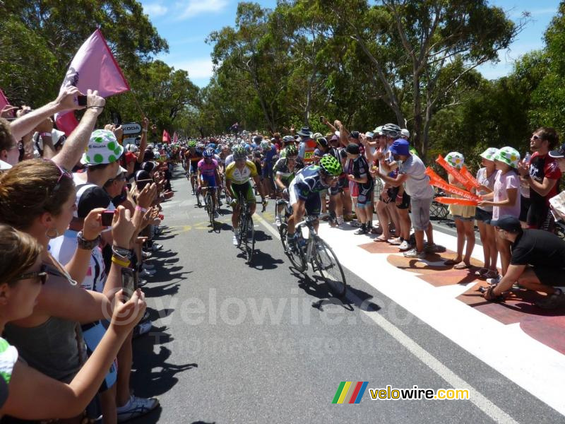 José Ivan Gutierrez (Movistar Team) & Simon Gerrans (GreenEDGE)