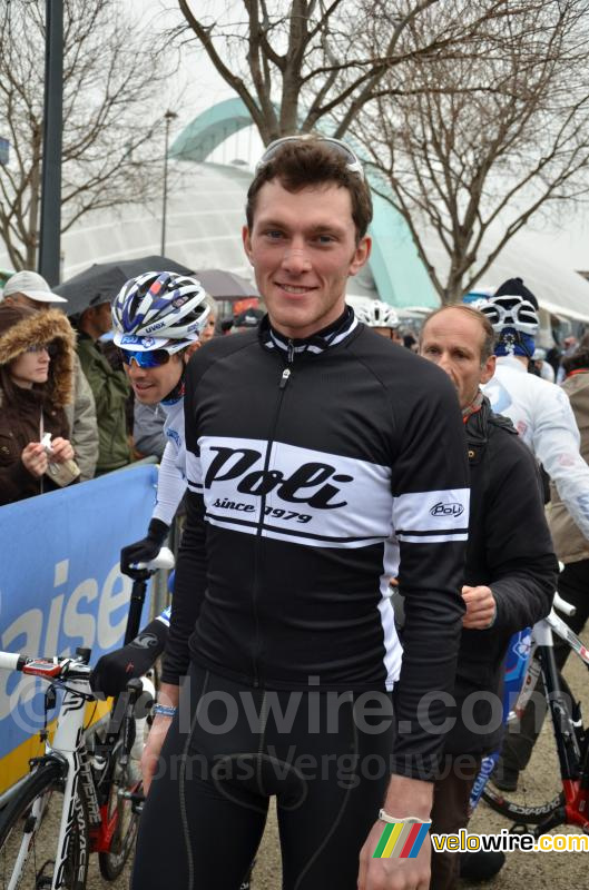 Romain Bacon (BigMat-Auber 93) in neutraal tenue