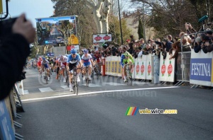 Heinrich Haussler (Garmin-Barracuda) prend la 3ème place (346x)