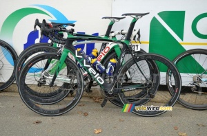 Vivelo, Caja Rural's bike (1362x)