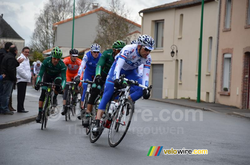 Frédéric Guesdon (FDJ BigMat) vooraan het peloton
