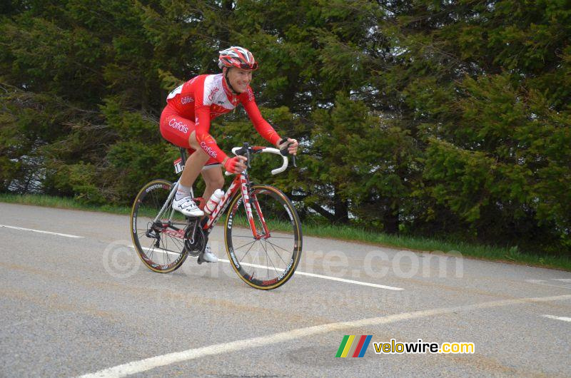Florent Barle (Cofidis) bovenop de Col de l'Oeillon