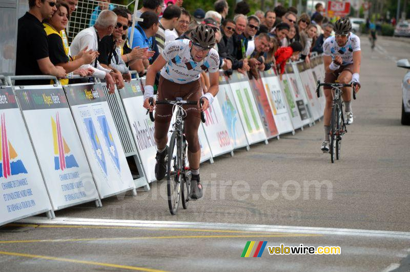 Mathieu Teychenne (Chambéry CF) eindigt te voet