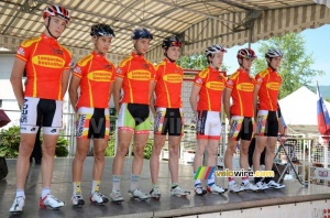 The Languedoc-Roussillon team (572x)