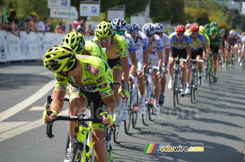 Farnese Vini & FDJ-BigMat aan kop van het peloton