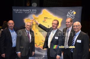 Avranches sur la carte du Tour de France 2013 (656x)