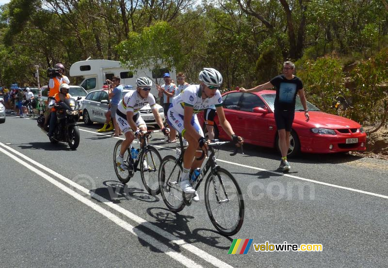 Damien Howson (UniSA) & Philippe Gilbert (BMC) op Humbug Scrub