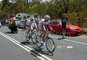 Damien Howson (UniSA) & Philippe Gilbert (BMC) on Humbug Scrub (685x)