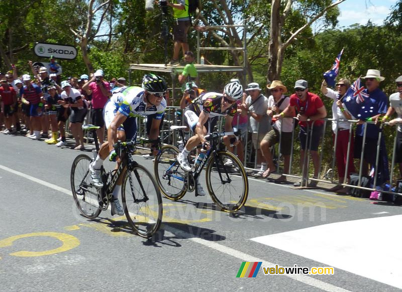 Simon Gerrans zet de sprint aan met Tom-Jelte Slagter