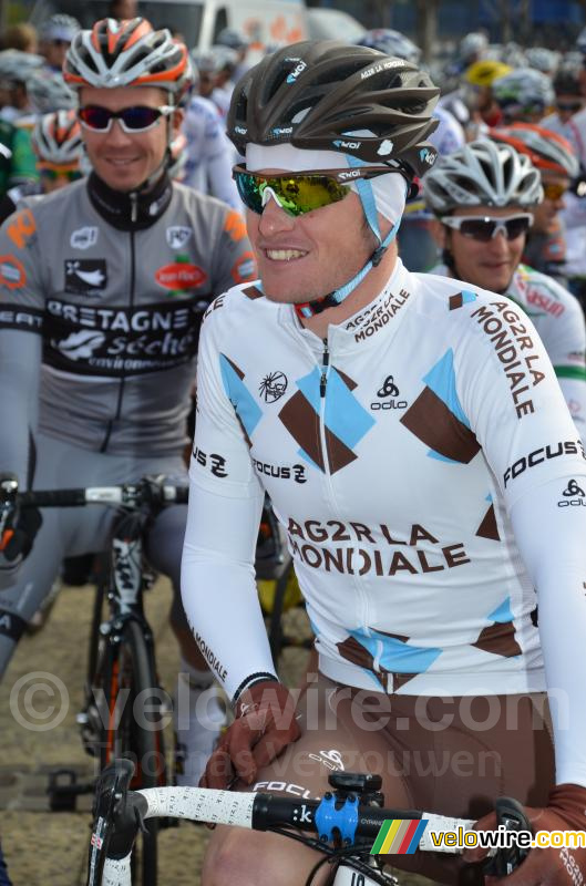 Maxime Bouet (AG2R La Mondiale) aan de start
