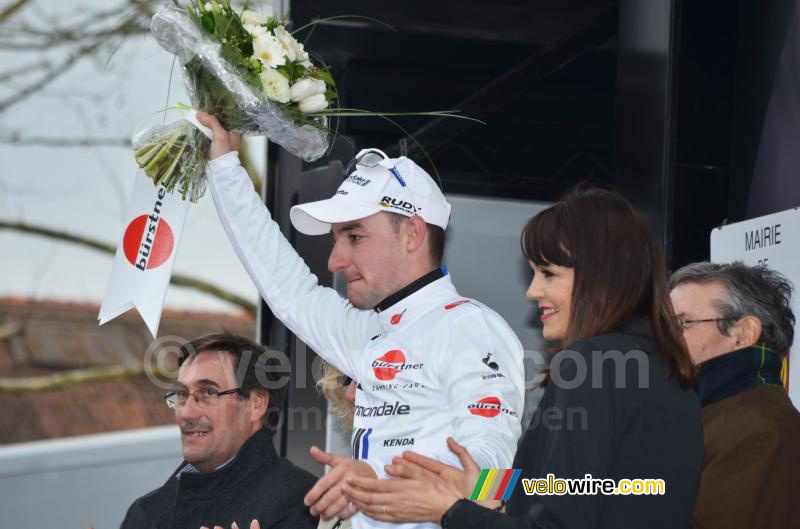 Elia Viviani (Cannondale) in het wit