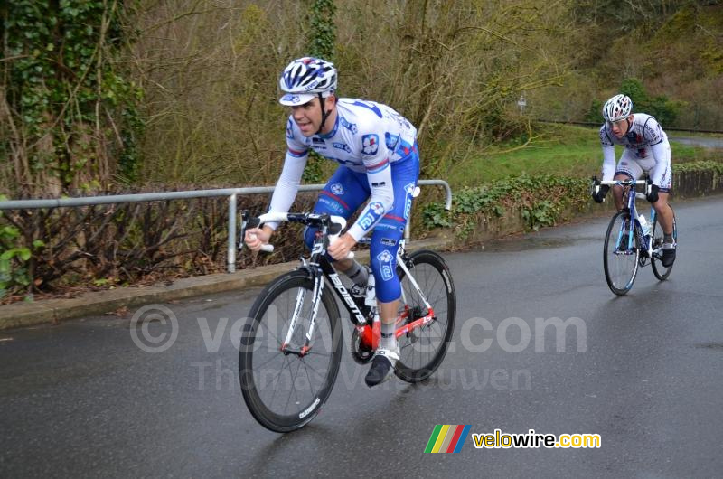 Johan Le Bon (FDJ) & Yannick Martinez (La Pomme Marseille) op de Caffino brug (2)