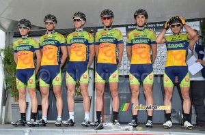 The Sava team (512x)