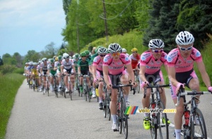 L'équipe Charvieu-Chavagneux dans le peloton (251x)