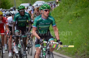 Thomas Voeckler (Europcar) en tête du peloton (354x)