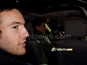 Bernard & Sébastien in a car in the Renault showroom (636x)