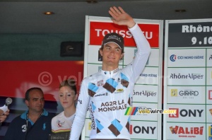 Jules Pijourlet (Chambéry Cyclisme Formation) arrive sur le podium (620x)