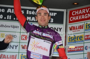 Nicolas Edet (Cofidis) en violet, vainqueur du classement de meilleur grimpeur (388x)