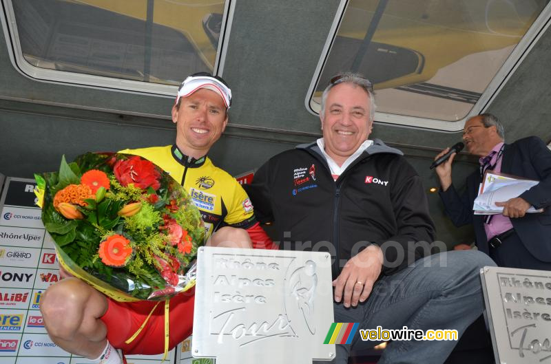 Nico Sijmens (Cofidis) & Michel Baup