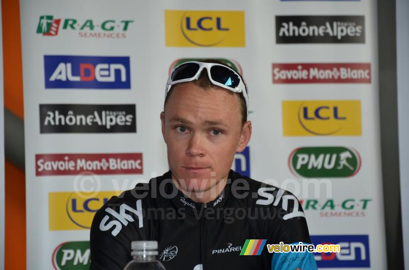 Chris Froome (Sky) op de persconferentie