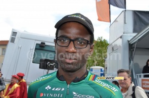 Kévin Reza (Europcar) (911x)