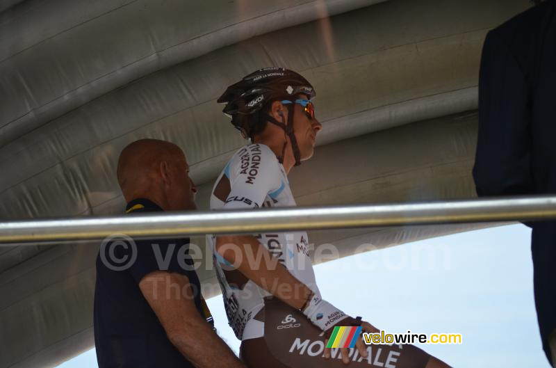 Sébastien Minard (AG2R La Mondiale) aan de start
