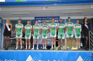 The Sojasun team (636x)