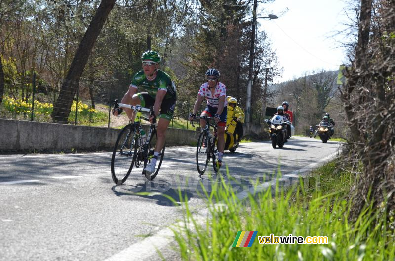 Thomas Voeckler & Sylvain Chavanel onderaan de Côte des Tuilières