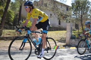 Geraint Thomas (Team Sky) en bas de la Côte des Tuilières (369x)