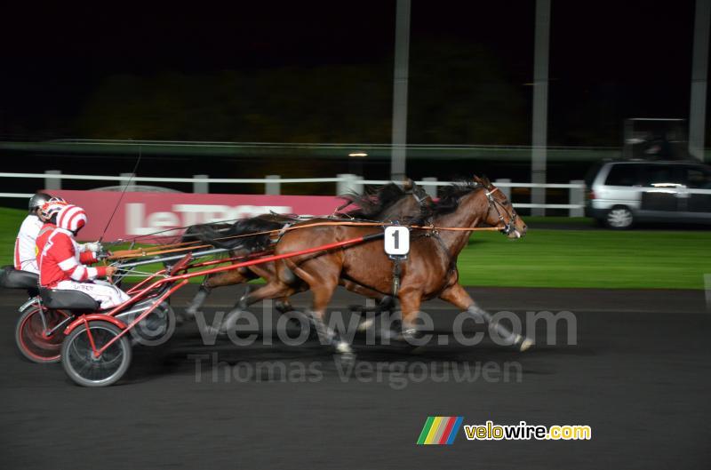 Armindo Fonséca en Gabriel Pou-Pou winnen de race net met Silence des Bois