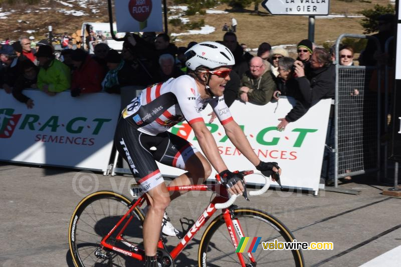 Ricardo Zoidl (Trek Factory), aan de finish
