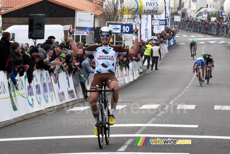 Alexis Gougeard (AG2R La Mondiale) wint de Classic Loire Atlantique