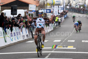 Alexis Gougeard (AG2R La Mondiale) remporte la Classic Loire Atlantique (731x)
