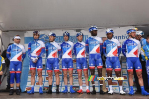 The FDJ team (525x)