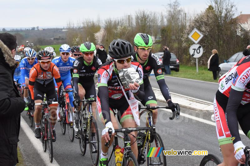 De Côte de la Croix Baron bevond zich net na de bevoorradingszone (2)