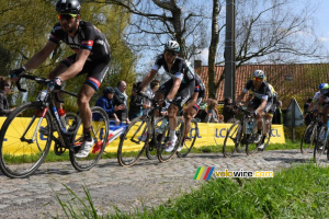 Le peloton à Warlaing (474x)