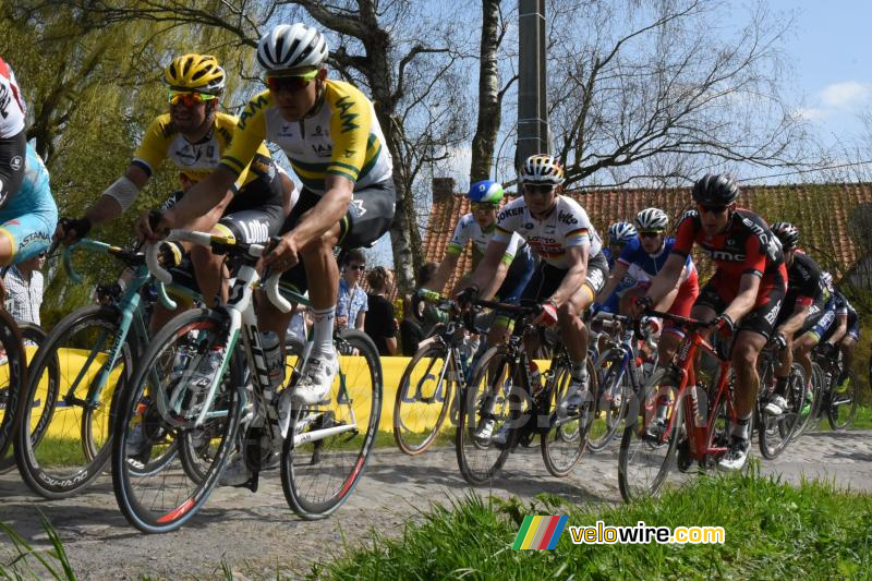 Heinrich Haussler (IAM) & André Greipel (Lotto-Soudal)