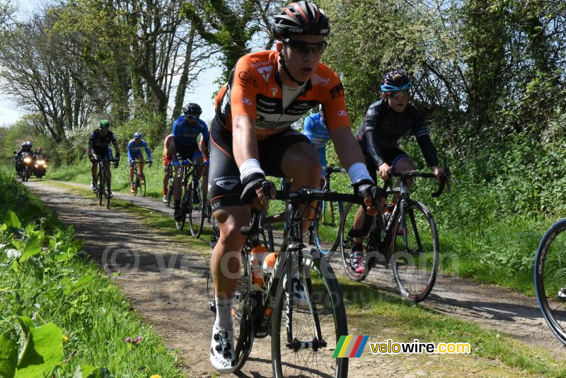 Dylan Groenewegen (Roompot) op de ribin in Milizac