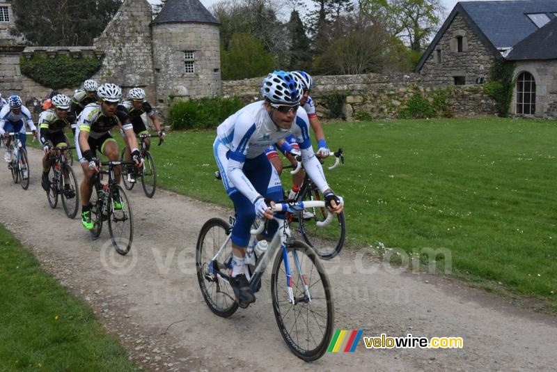 Charles Planet (Novo Nordisk) bij het kasteel van Kerouartz