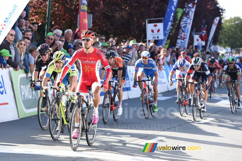 Nacer Bouhanni (Cofidis), winnaar van de Grand Prix d'Isbergues 2015